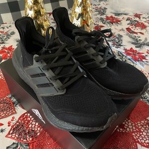 Ultraboost 21 W size 8, fit like 8.5